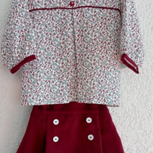 Conjunto blusa de algodón con falda de lana