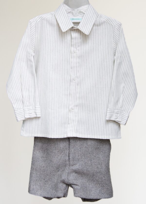Conjunto niño camisa de algodón y bermuda de lana gris