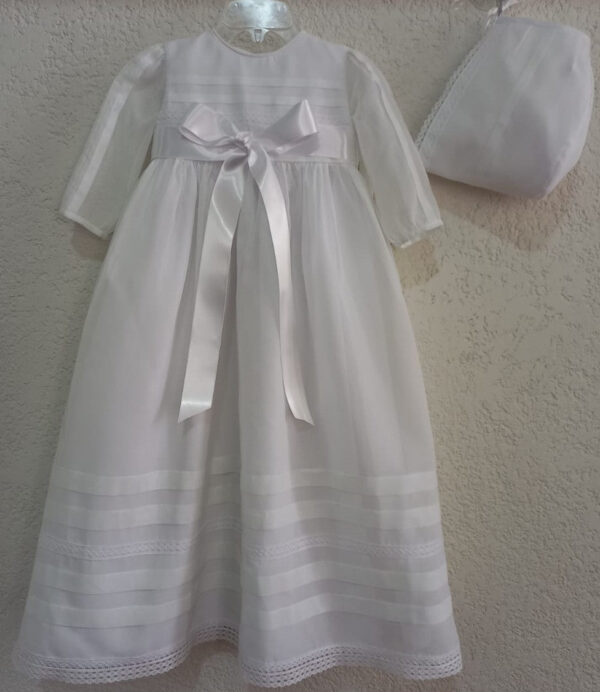 Ropón de niño de organza blanca