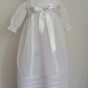 Ropón de niña de organza blanca con alforzas