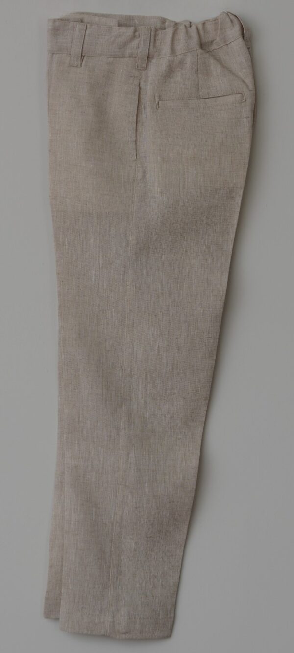 Pantalón en lino con bolsillos rectos